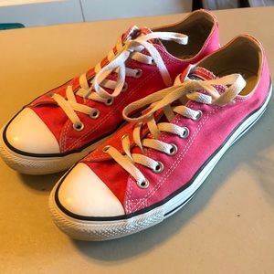 UNISEX Converse All⭐️Star Sneakers-Men’s 8, Wom 10